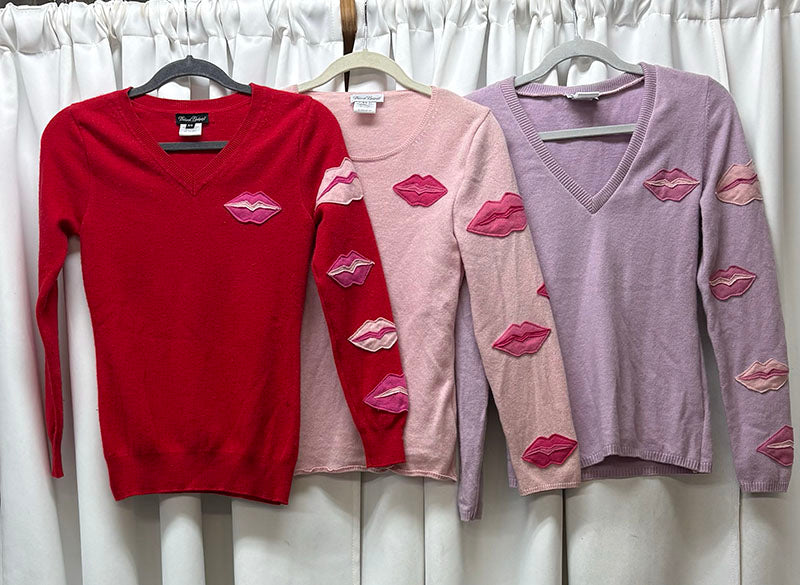 Lips Pullover Sweaters