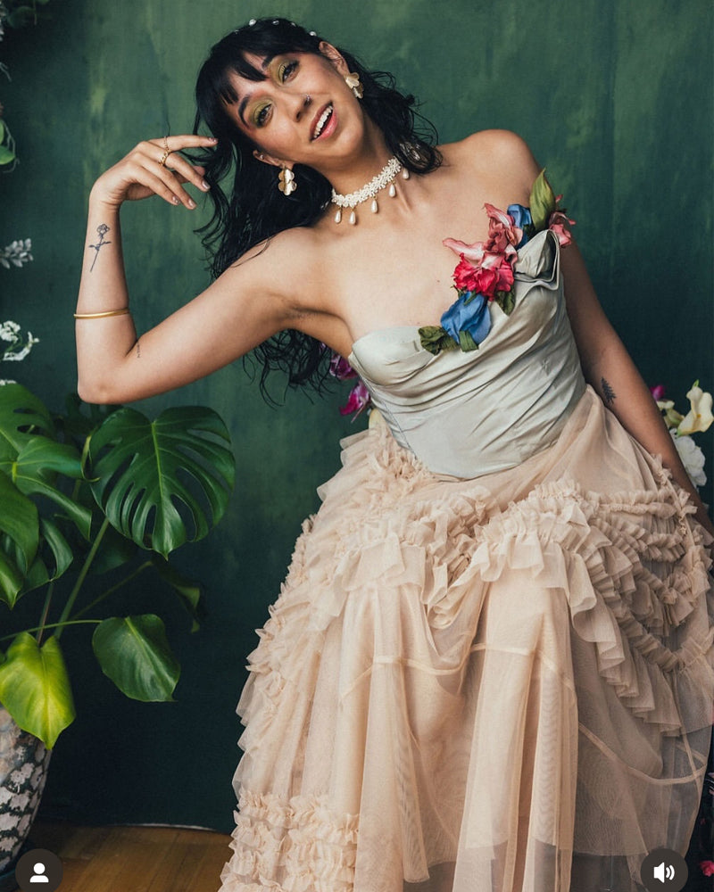 Buzzfeed feature image Kaylee Bays in a floral bustier