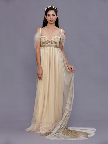 Billowy wedding dresses for the romantic, boho bride - Her World Singapore